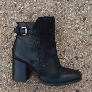 Miz Mooz black leather block heel ankle boots booties women's